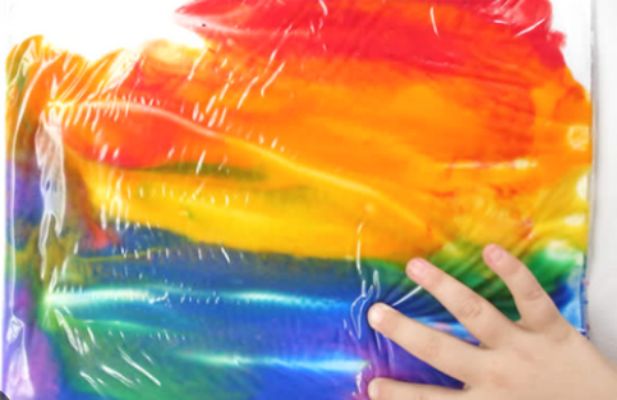 Fill a resealable bag with shaving cream