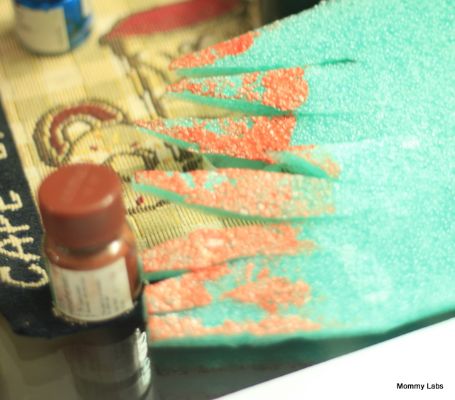 Here are the steps to do packaging material stamping with kids