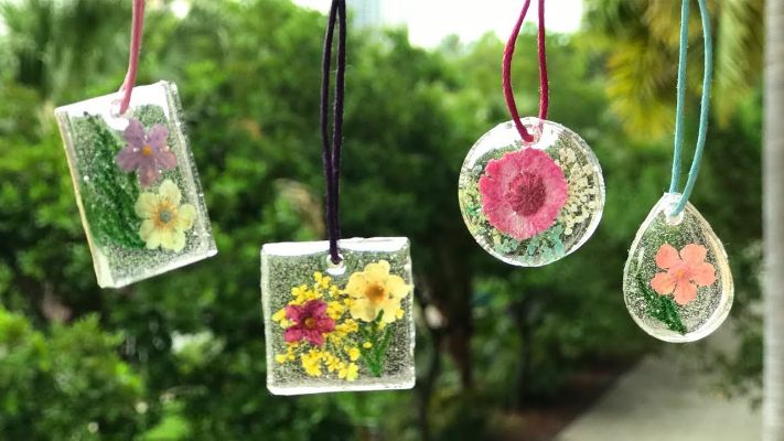 Pressed Flower Resin Jewelry