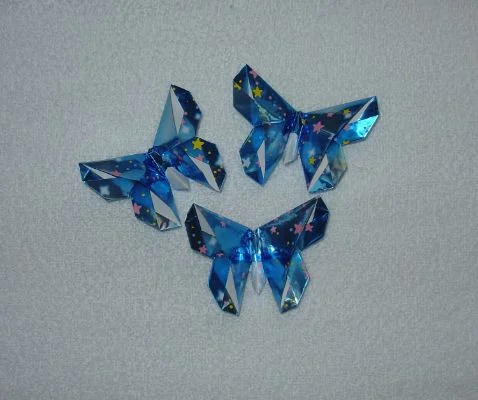 Shimmering Origami Foil Art