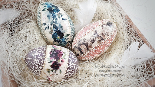 Decoupage Eggs